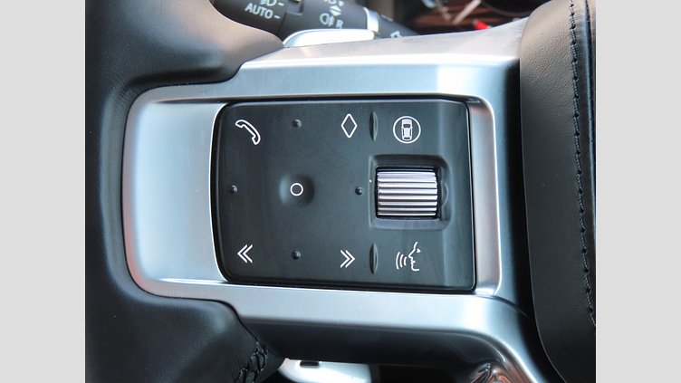 2024 認定中古車 Land Rover Discovery サントリーニブラック D300マイルドハイブリッド（ディーゼル） スタンダードホイールベース Dynamic HSE