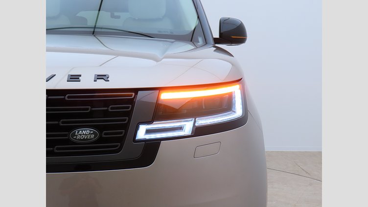 2024 認定中古車 Land Rover Range Rover バトゥミゴールド D300 AWD MHEV（AT）  Autobiography
