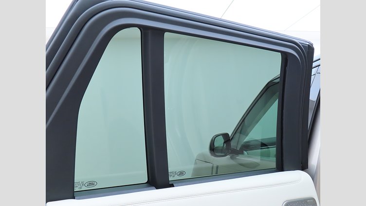 2024 認定中古車 Land Rover Range Rover バトゥミゴールド D300 AWD MHEV（AT）  Autobiography