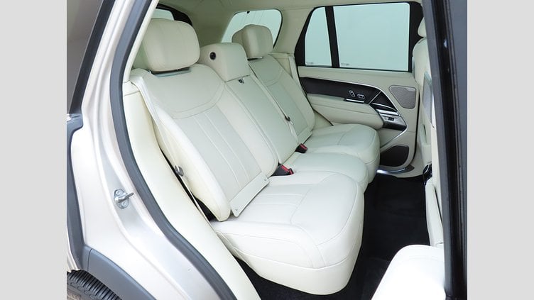 2024 認定中古車 Land Rover Range Rover バトゥミゴールド D300 AWD MHEV（AT）  Autobiography