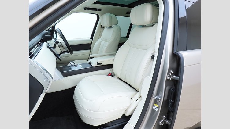 2024 認定中古車 Land Rover Range Rover バトゥミゴールド D300 AWD MHEV（AT）  Autobiography