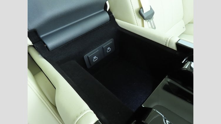 2024 認定中古車 Land Rover Range Rover バトゥミゴールド D300 AWD MHEV（AT）  Autobiography