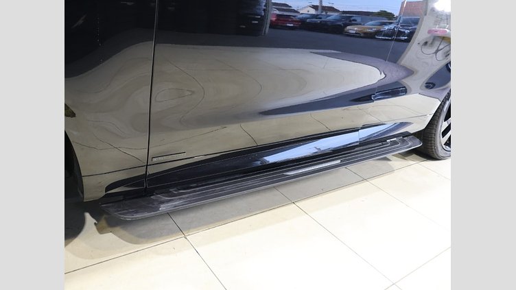 2024 認定中古車 Land Rover Range Rover Sport サントリーニブラック D300マイルドハイブリッド スタンダードホイールベース Autobiography