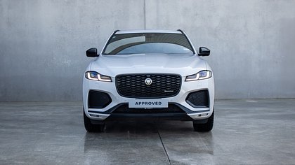 F-Pace 2