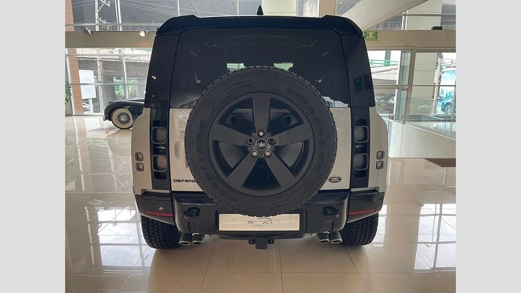 2023 Nuevo Land Rover Defender 90 Yulong White 5.0 P AJ133 DOHC CDA X