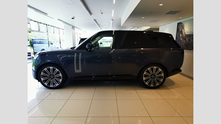 2024 認定中古車 Land Rover Range Rover ヴァレジネブルー D300 AWD MHEV（AT） スタンダードホイールベース HSE