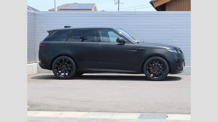 2018 認定中古車 Jaguar E-Pace フィレンツェ レッド D180 オートマチック全輪駆動 S