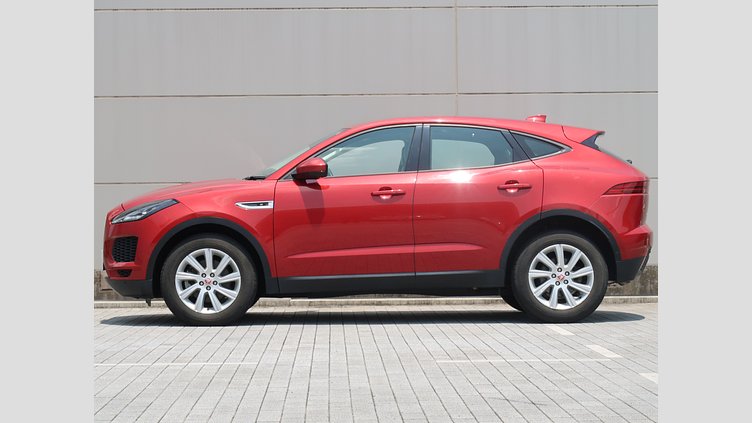 2018 認定中古車 Jaguar E-Pace フィレンツェ レッド D180 オートマチック全輪駆動 S