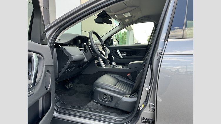 2025 SKLADOVÉ VOZIDLÁ Land Rover Discovery Sport Sivá Eiger D165 AWD AUTOMAT MHEV S