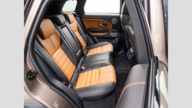 2017 認定中古車 Land Rover Range Rover Evoque Kaikoura Stone 2.0 litre Si4 Petrol HSEダイナミック