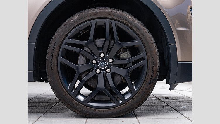2017 認定中古車 Land Rover Range Rover Evoque Kaikoura Stone 2.0 litre Si4 Petrol HSEダイナミック
