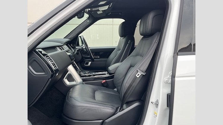 2021 認定中古車 Land Rover Range Rover フジホワイト 3.0リッターV6 258PS ディーゼル スタンダードホイールベース WESTMINSTER BLACK