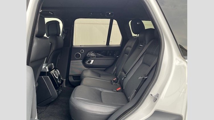 2021 認定中古車 Land Rover Range Rover フジホワイト 3.0リッターV6 258PS ディーゼル スタンダードホイールベース WESTMINSTER BLACK