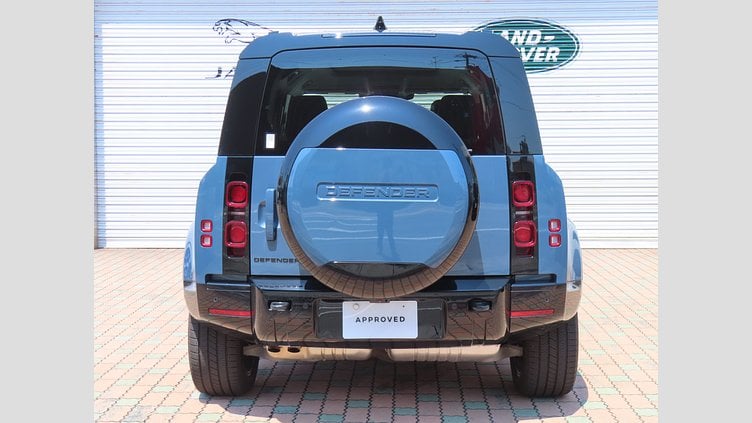 2025 認定中古車 Land Rover Defender 110 タスマンブルー D350 ディーゼルマイルドハイブリッド X-Dynamic HSE