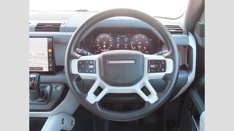 2025 認定中古車 Land Rover Defender 110 タスマンブルー D350 ディーゼルマイルドハイブリッド X-Dynamic HSE