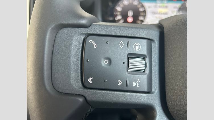 2024 認定中古車 Land Rover Defender 130 カルパチアングレイ D300 AWD（AT） X-DYNAMIC HSE