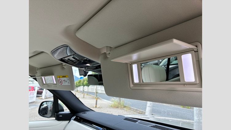 2025 認定中古車 Land Rover Range Rover バトゥミゴールド D350 AWD MHEV（AT） スタンダードホイールベース SE