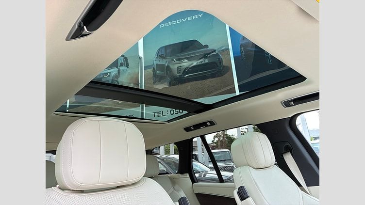 2025 認定中古車 Land Rover Range Rover バトゥミゴールド D350 AWD MHEV（AT） スタンダードホイールベース SE