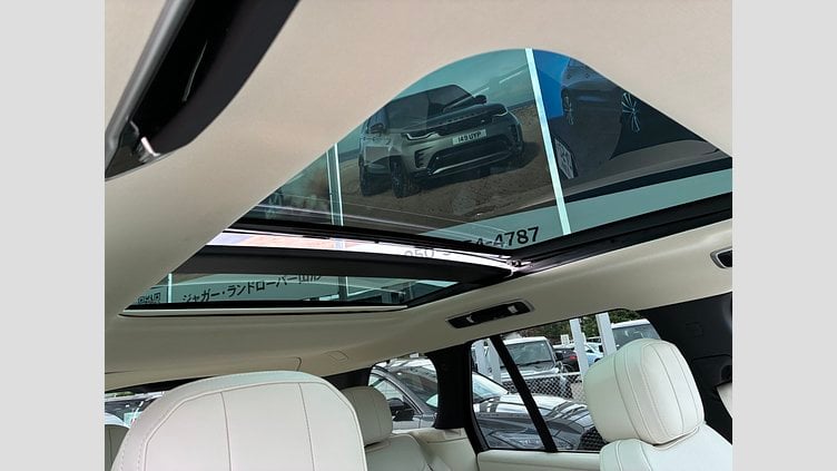 2025 認定中古車 Land Rover Range Rover バトゥミゴールド D350 AWD MHEV（AT） スタンダードホイールベース SE