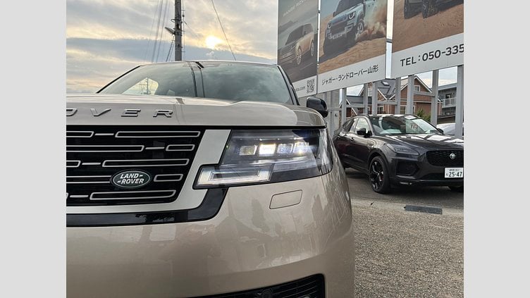 2025 認定中古車 Land Rover Range Rover バトゥミゴールド D350 AWD MHEV（AT） スタンダードホイールベース SE