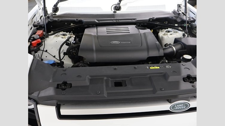 2021 認定中古車 Land Rover Defender 90 フジホワイト P300 AWD（AT） BASE