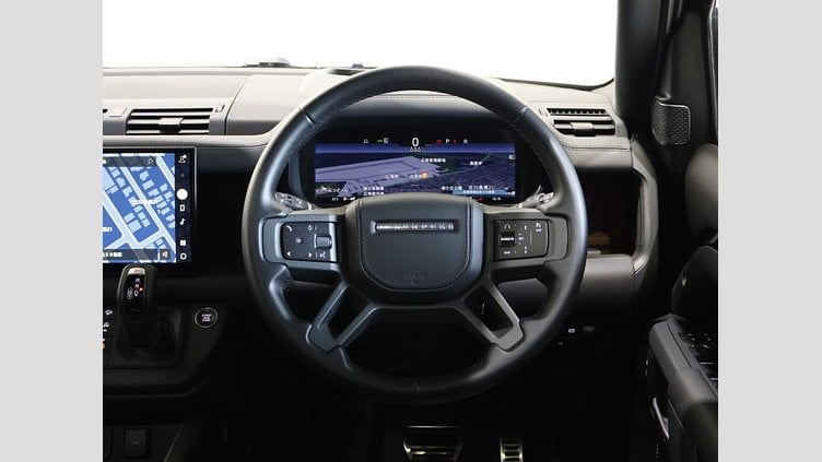 2023 認定中古車 Land Rover Defender 110 サントリーニブラック D300 AWD（AT） X