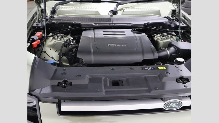 2023 認定中古車 Land Rover Defender 90 パンゲアグリーン P300 AWD（AT） SE