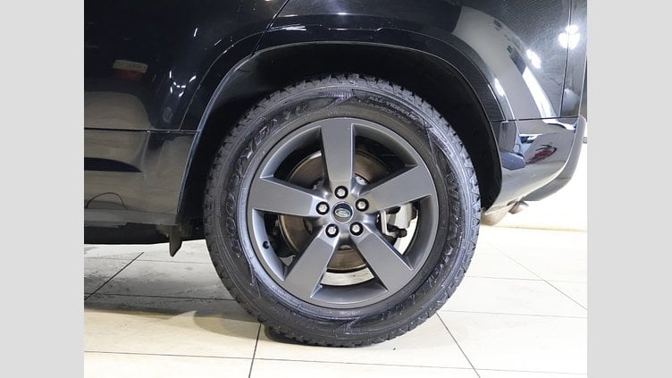 2023 認定中古車 Land Rover Defender 110 サントリーニブラック D300 AWD（AT） X-DYNAMIC HSE