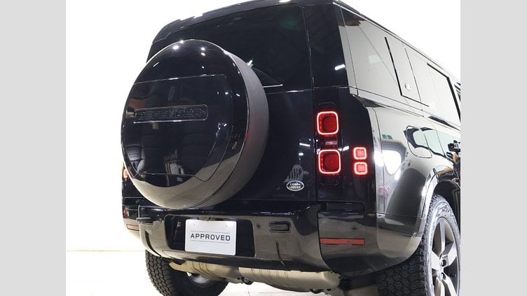 2023 認定中古車 Land Rover Defender 110 サントリーニブラック D300 AWD（AT） X-DYNAMIC HSE