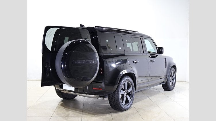 2023 認定中古車 Land Rover Defender 110 サントリーニブラック D300 AWD（AT） X-DYNAMIC HSE