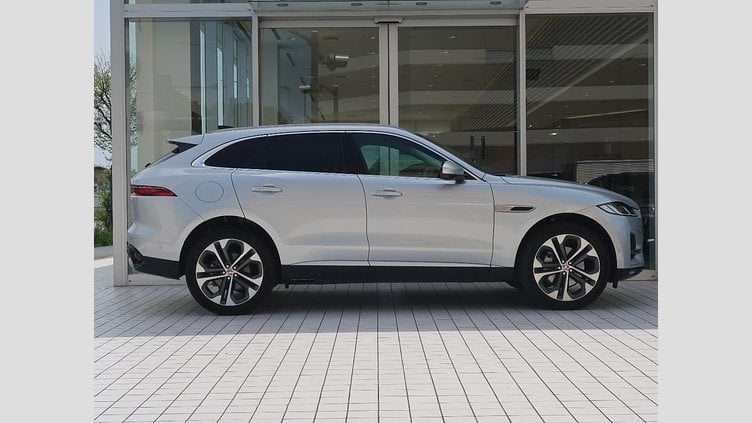 2023 認定中古車 Jaguar F-Pace ハクバシルバー P250 AWD（オートマチック） S