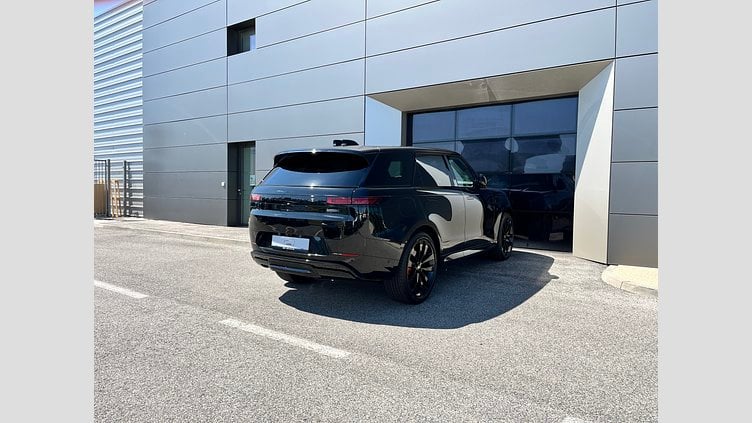 2025 SKLADOVÉ VOZIDLÁ Land Rover Range Rover Sport Čierna Santorini D350 MHEV AWD Automat Autobiography