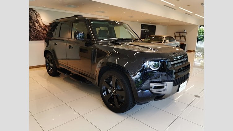 2024 認定中古車 Land Rover Defender 110 サントリーニブラック D300 AWD（AT） X-DYNAMIC HSE