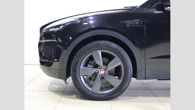 2020 認定中古車 Jaguar E-Pace サントリーニブラック D180 オートマチック全輪駆動 S