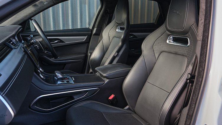 2025 Approved Jaguar F-Pace Fuji White P400e R-Dynamic HSE