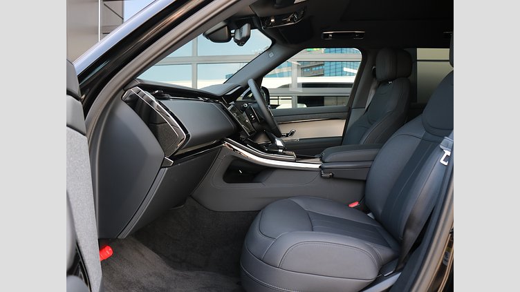 2025 認定中古車 Land Rover Range Rover Sport サントリーニブラック P550eプラグインハイブリッド（ガソリン） スタンダードホイールベース Dynamic SE