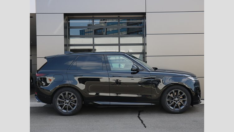 2025 認定中古車 Land Rover Range Rover Sport サントリーニブラック P550eプラグインハイブリッド（ガソリン） スタンダードホイールベース Dynamic SE