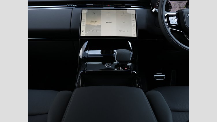 2025 認定中古車 Land Rover Range Rover Sport サントリーニブラック P550eプラグインハイブリッド（ガソリン） スタンダードホイールベース Dynamic SE