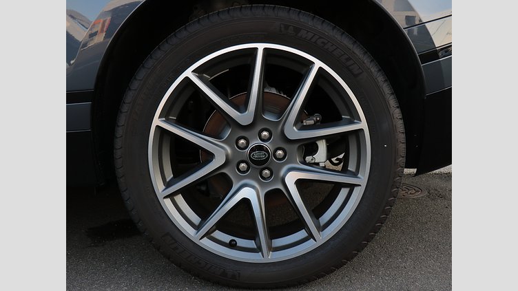 2024 認定中古車 Land Rover Range Rover Velar ヴァレジネブルー P400eプラグインハイブリッド（ガソリン） Dynamic HSE