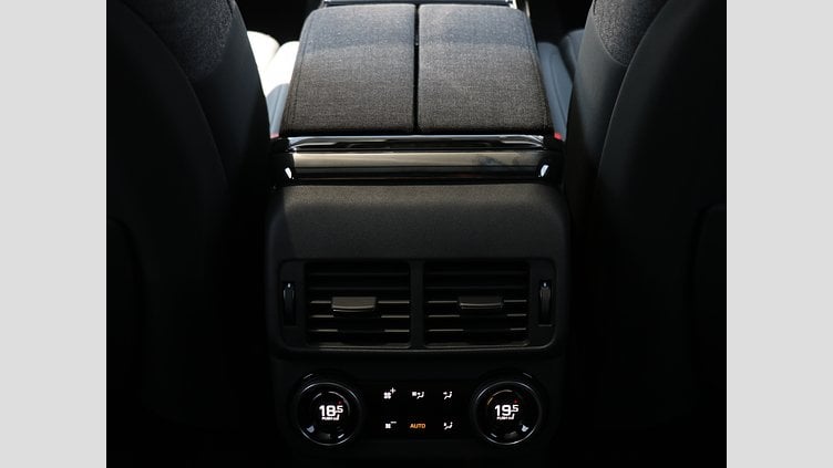 2024 認定中古車 Land Rover Range Rover Velar ヴァレジネブルー P400eプラグインハイブリッド（ガソリン） Dynamic HSE