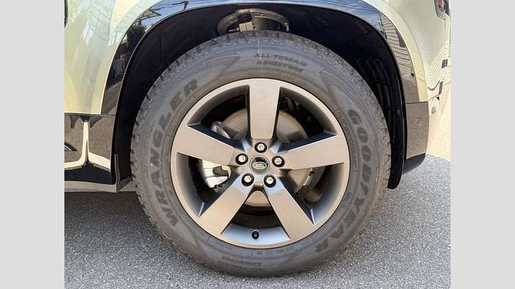 2023 認定中古車 Land Rover Defender 110 パンゲアグリーン P300 AWD（AT） SE