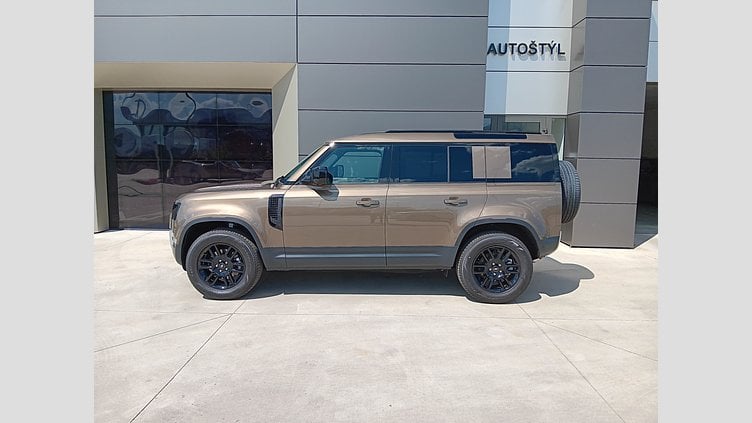 2025 SKLADOVÉ VOZIDLÁ Land Rover Defender 110 Gondwana Stone 3.0D MHEV 300PS D200 MHEV S AWD Auto 