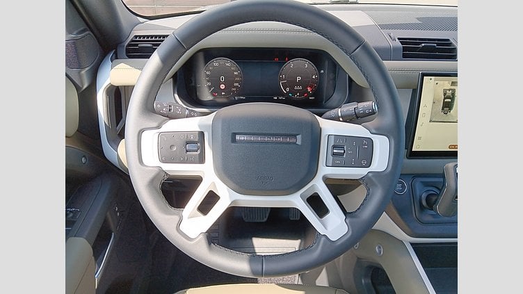 2025 SKLADOVÉ VOZIDLÁ Land Rover Defender 110 Gondwana Stone 3.0D MHEV 300PS D200 MHEV S AWD Auto 