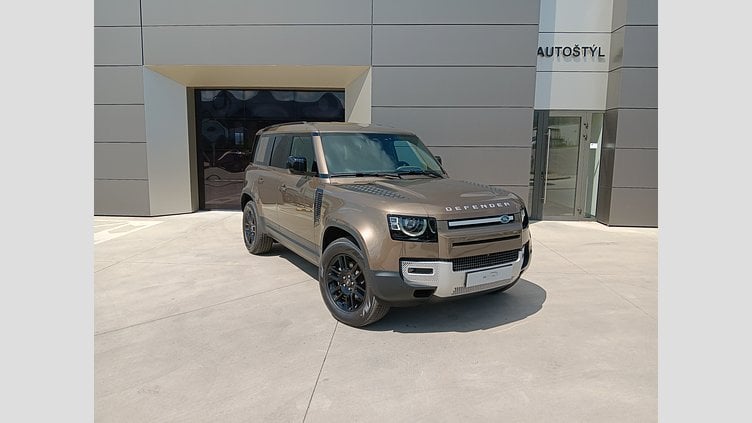 2025 SKLADOVÉ VOZIDLÁ Land Rover Defender 110 Gondwana Stone 3.0D MHEV 300PS D200 MHEV S AWD Auto 