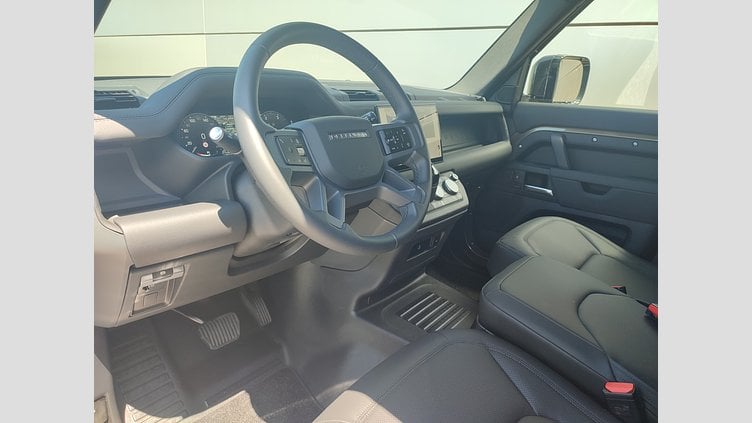 2024 Approved/Jazdené Land Rover Defender 110 Gondwana Stone 4x4 3.0D I6 D300 MHEV X-Dynamic SE A/T AWD
