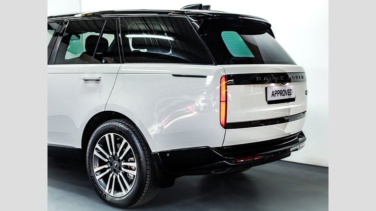 2022 Approved Land Rover Range Rover Fuji White AWD 4.4 HSE (P530)