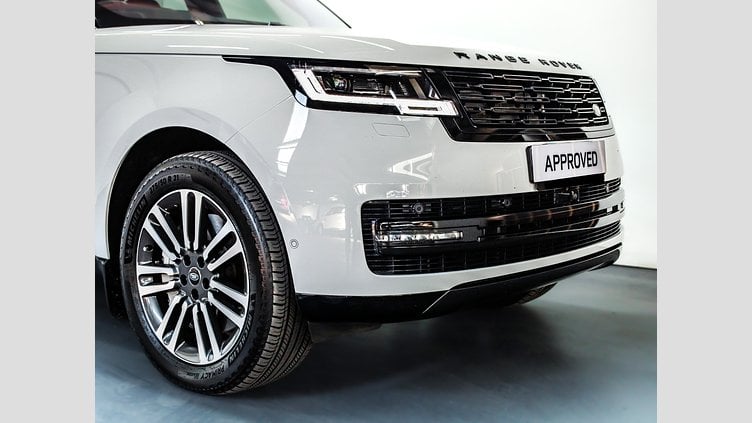 2022 Approved Land Rover Range Rover Fuji White AWD 4.4 HSE (P530)