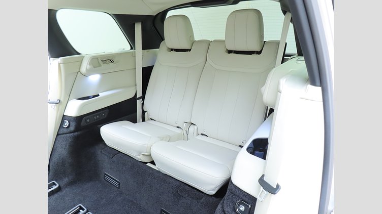 2024 認定中古車 Land Rover Range Rover バトゥミゴールド P530 AWD（AT） ロングホイールベース7席シート Autobiography