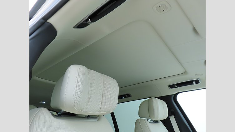 2024 認定中古車 Land Rover Range Rover バトゥミゴールド P530 AWD（AT） ロングホイールベース7席シート Autobiography