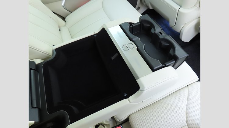 2024 認定中古車 Land Rover Range Rover バトゥミゴールド P530 AWD（AT） ロングホイールベース7席シート Autobiography